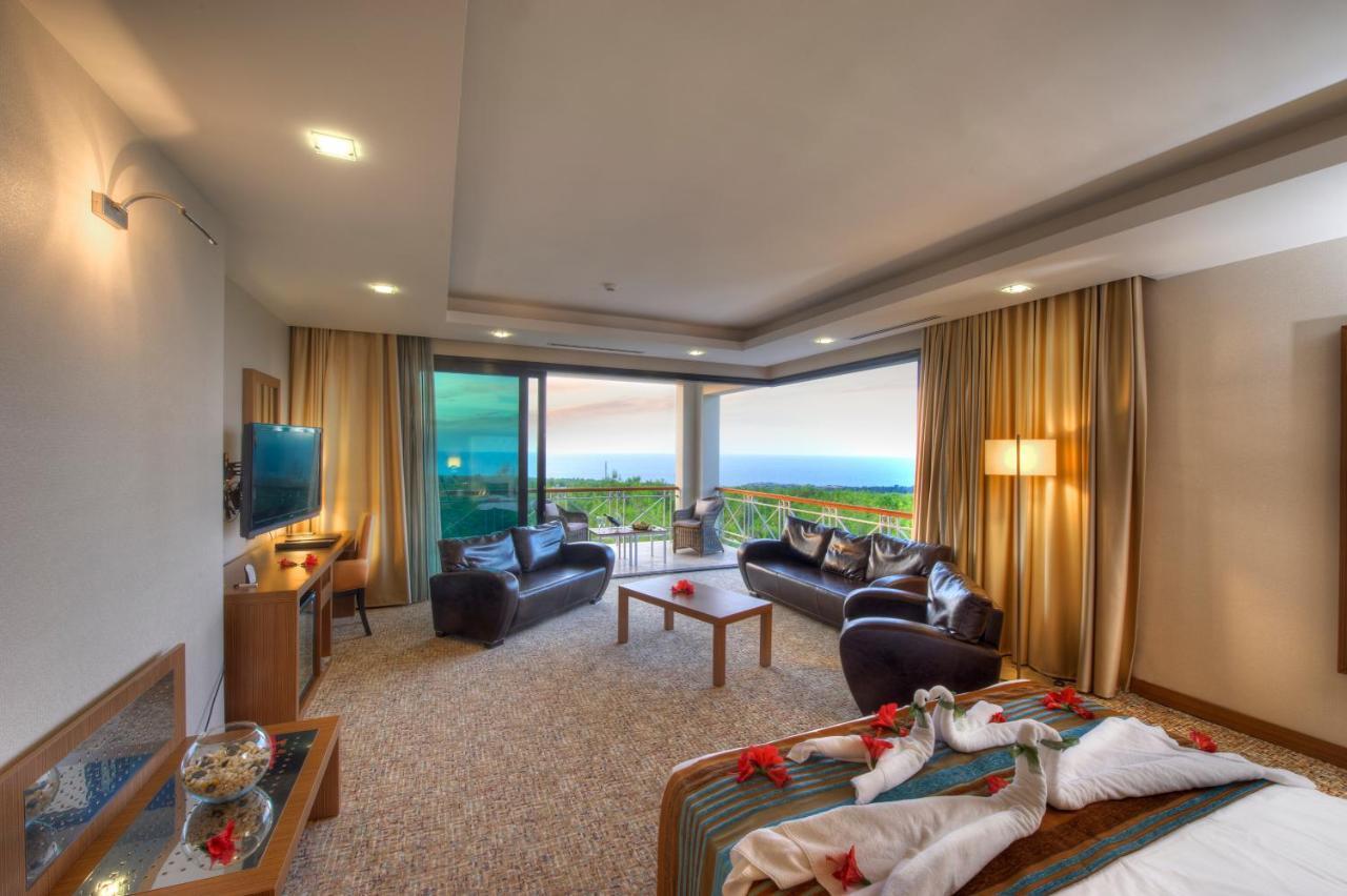 Korineum Golf & Beach Resort Agios Georgios  Εξωτερικό φωτογραφία