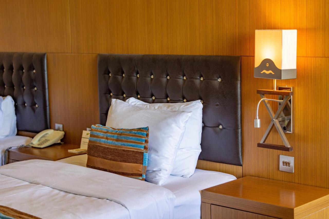 Korineum Golf & Beach Resort Agios Georgios  Εξωτερικό φωτογραφία
